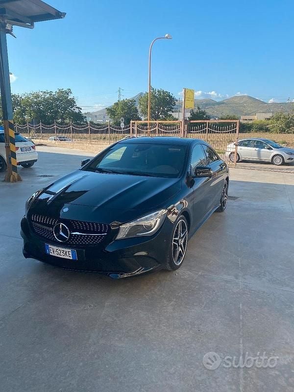Usata Mercedes CLA220 170 CV (125 kW) 2013 Nero Berlina