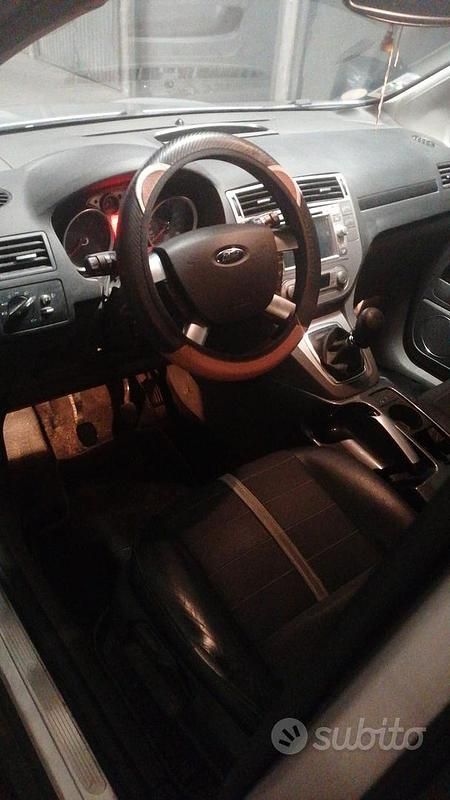 Usata Ford Kuga 136 CV (100 kW) 2009 Grigio SUV