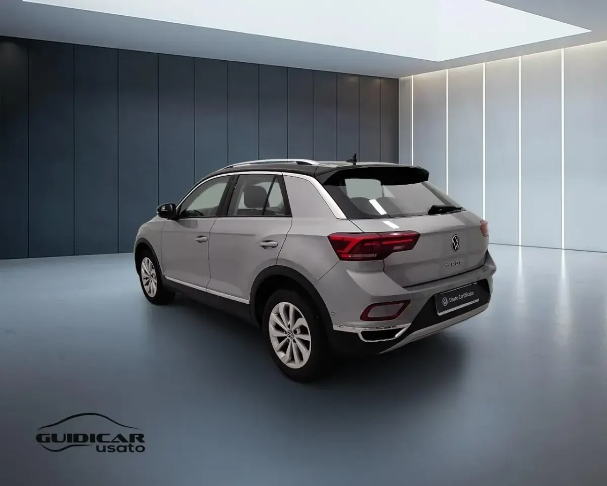 Usata VW T-Roc Style 116 CV (85 kW) 2025 Argento SUV