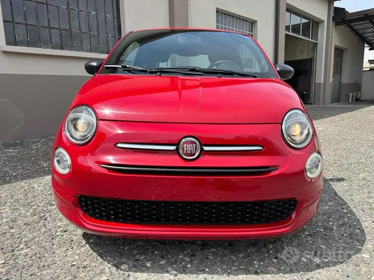 Usata Fiat 500 69 CV (50 kW) 2023 Rosso Utilitaria
