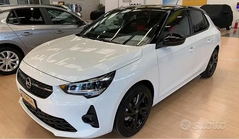 Usata Opel Corsa GS Line 102 CV (75 kW) 2020 Bianco Berlina