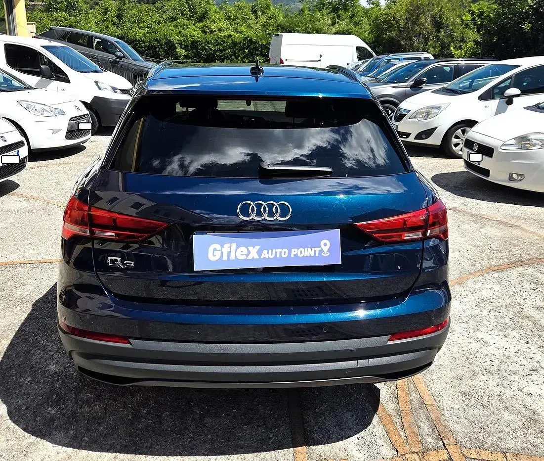 Usata Audi Q3 150 CV (110 kW) 2019 Blu SUV