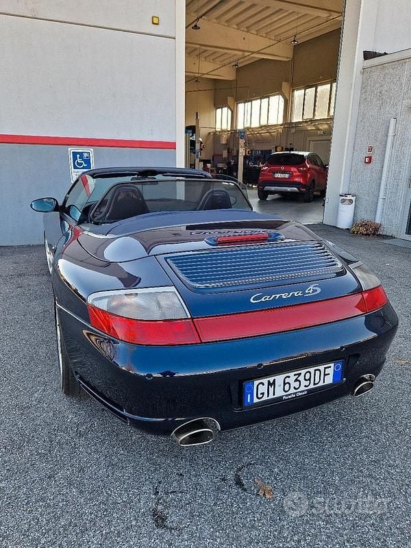 Usata Porsche 996 2004 Blu Cabrio