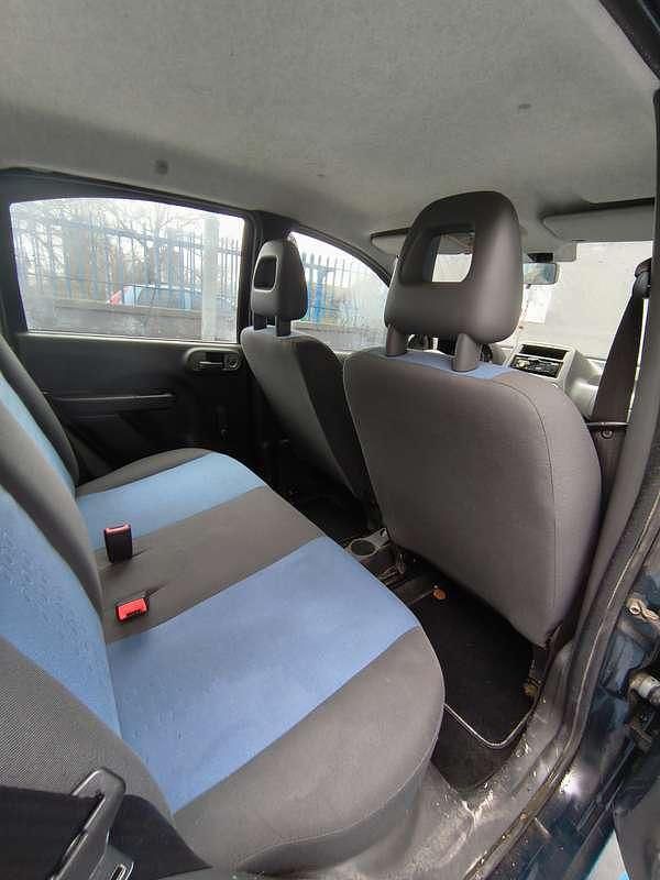 Begagnad Fiat Panda Active 69 HK (50 kW) 2012 Halvkombi