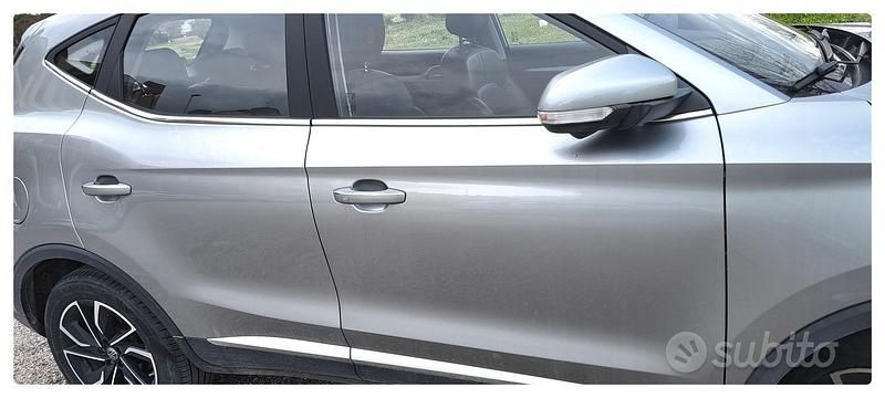 Usata MG ZS Luxury 2022 Grigio SUV