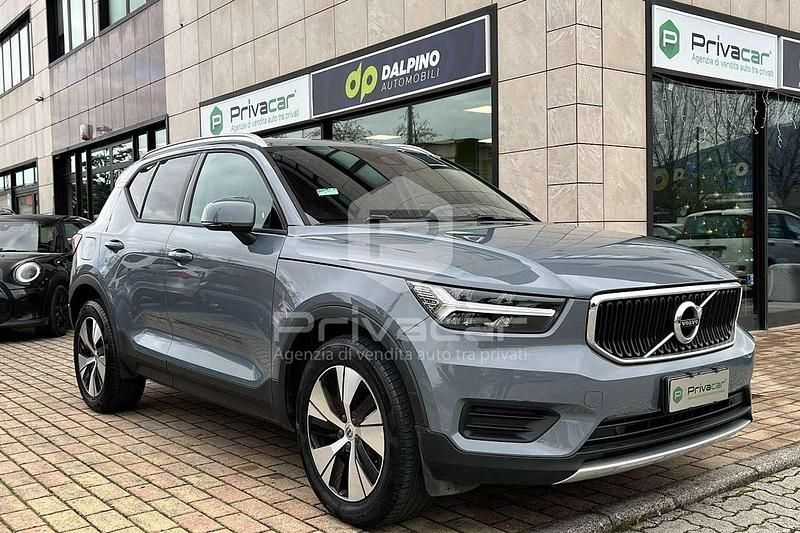 Grigio Usata 2020 Volvo XC40 Momentum SUV | 20.990 € (Ottimo prezzo) - Immagine 1/4