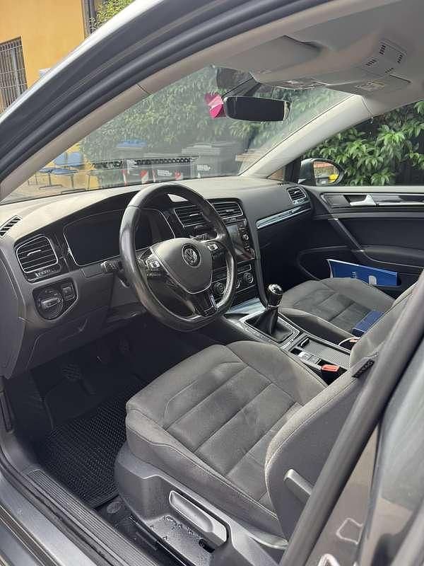 Usata VW Golf VII Highline 116 CV (85 kW) 2017 Berlina