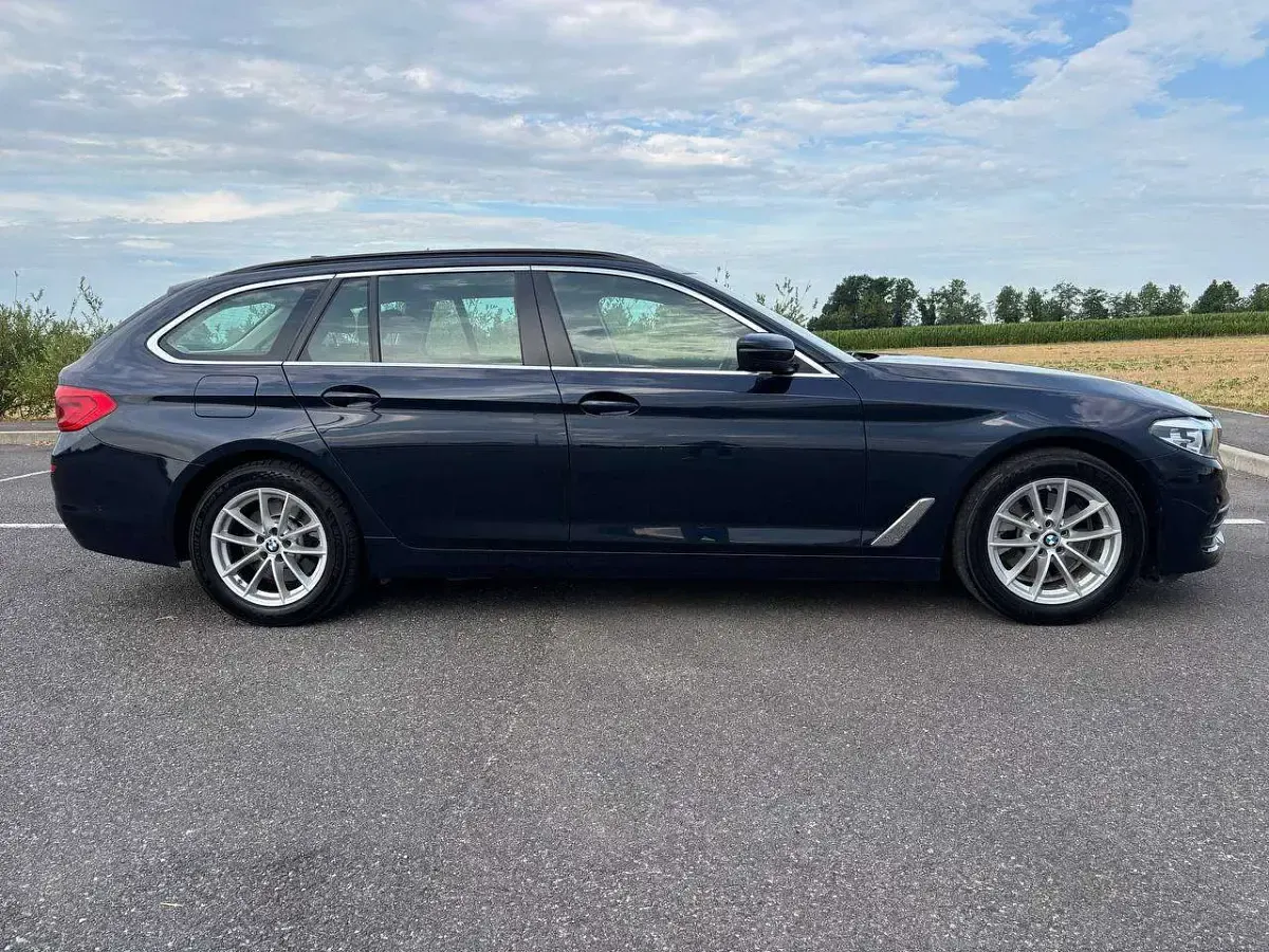 Usata BMW 520 190 CV (139 kW) 2019 Nero Station wagon