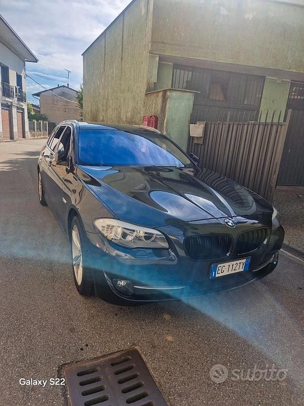 Usata BMW 530 245 CV (180 kW) 2011 Grigio Station wagon