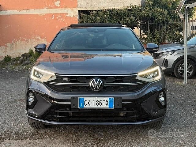 Usata VW Taigo R-line 110 CV (80 kW) 2022 Grigio SUV