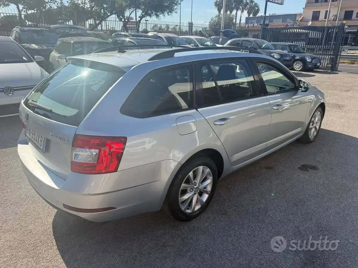 Usata Skoda Octavia 116 CV (85 kW) 2018 Grigio Station wagon