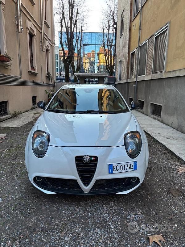 Usata Alfa Romeo MiTo 95 CV (69 kW) 2011 Bianco Utilitaria