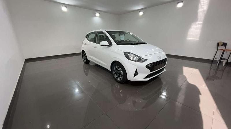 Nuova Hyundai i10 67 CV (49 kW) 2025 Bianco Utilitaria