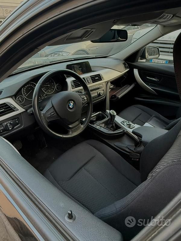 Usata BMW 316 Comfort Edition 116 CV (85 kW) 2014 Nero Station wagon