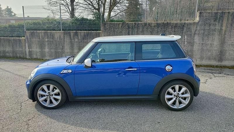 Usata Mini Cooper S 184 CV (135 kW) 2012 Blu Utilitaria