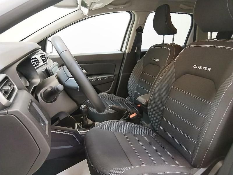 Usata Dacia Duster Journey 101 CV (74 kW) 2024 Bianco SUV