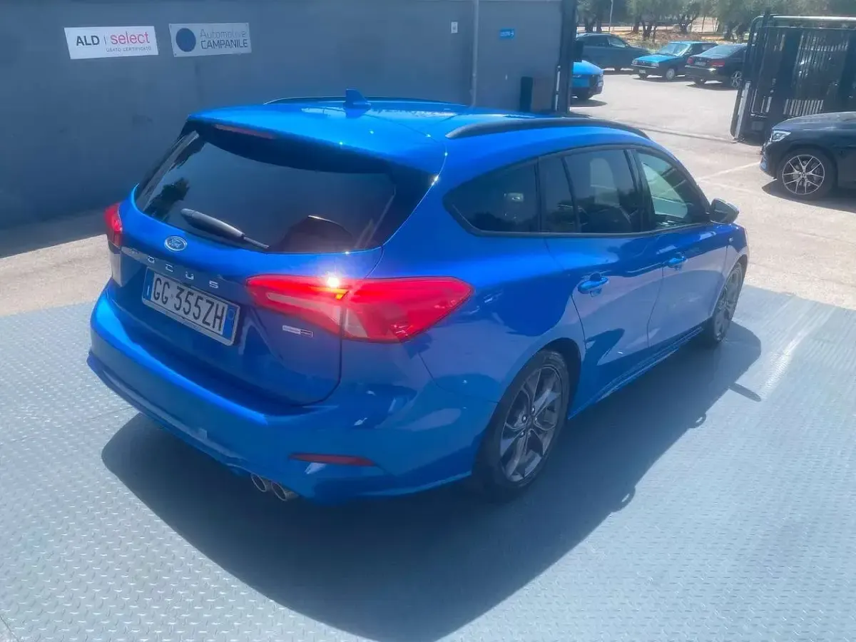 Usata Ford Focus ST-Line 125 CV (91 kW) 2021 Blu/azzurro Station wagon