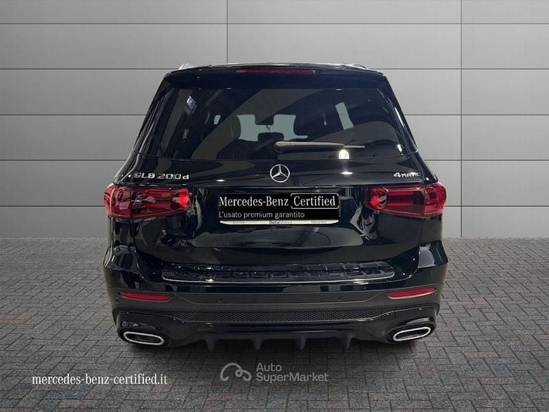 Usata Mercedes GLB200 AMG Line Premium 150 CV (110 kW) 2024 Nero SUV
