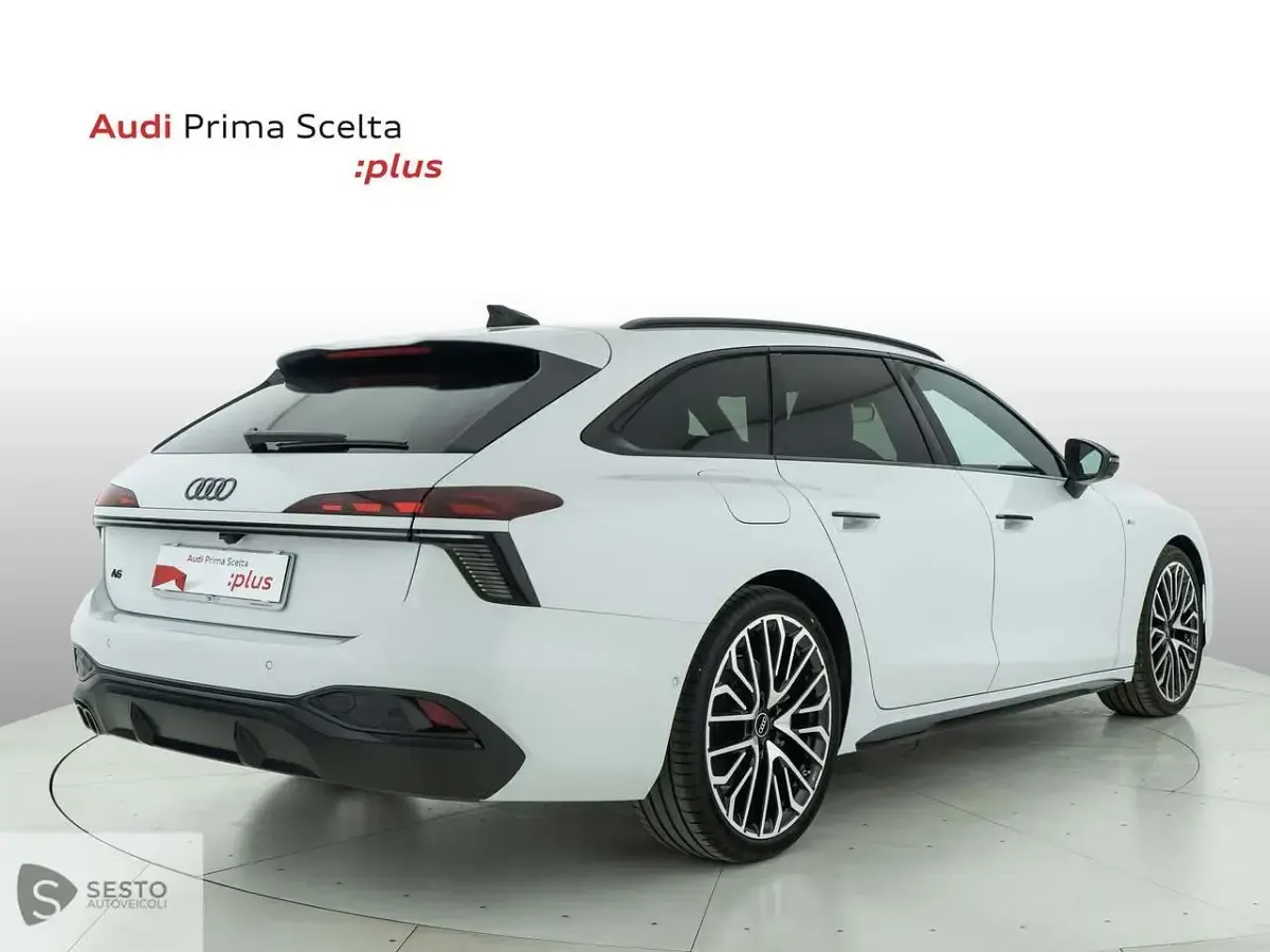 Nuova Audi A6 Business 204 CV (150 kW) 2026 Bianco ghiaccio metallizzato Station wagon