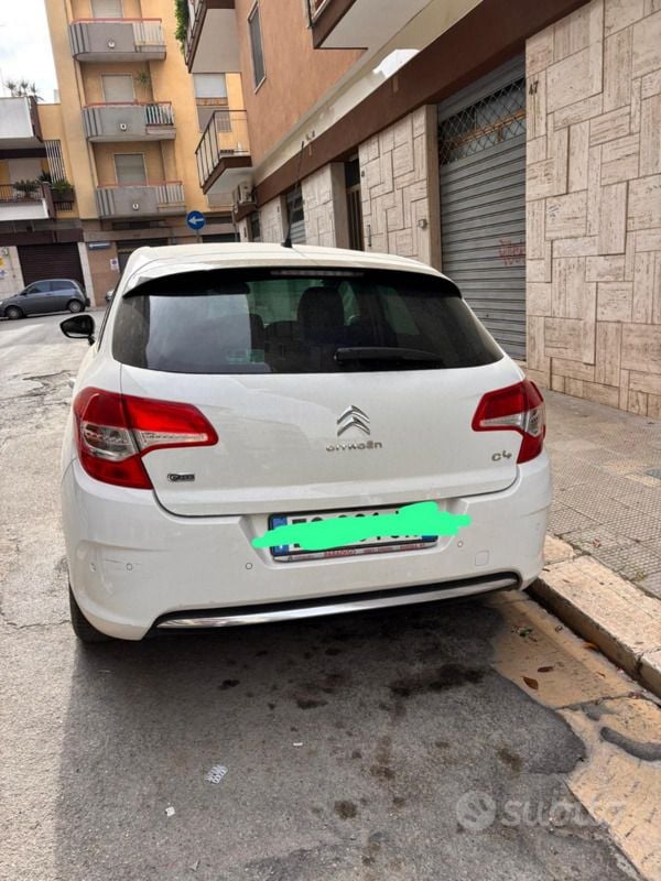 Usata Citroën C4 Exclusive 110 CV (80 kW) 2011 Bianco Utilitaria