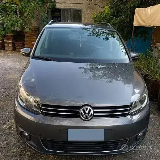 Usata VW Touran Comfortline 105 CV (77 kW) 2014 Grigio Monovolume