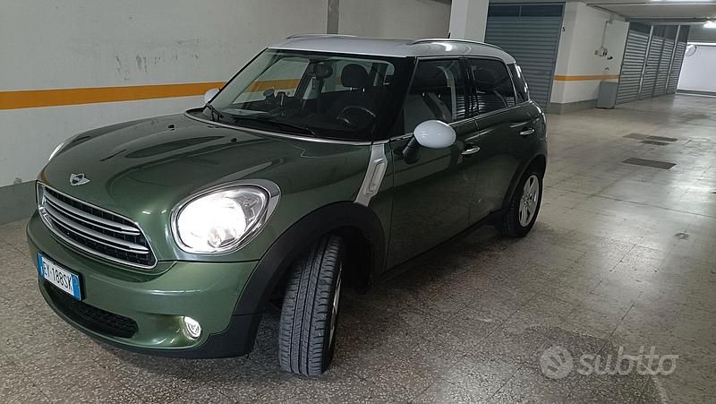 Usata Mini Countryman 122 CV (89 kW) 2015 Verde SUV