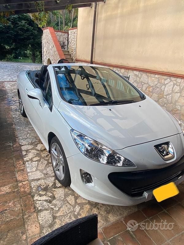 Usata Peugeot 308 CC 140 CV (102 kW) 2011 Bianco Cabrio