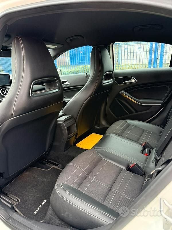 Usata Mercedes A200 136 CV (100 kW) 2012 Bianco Berlina