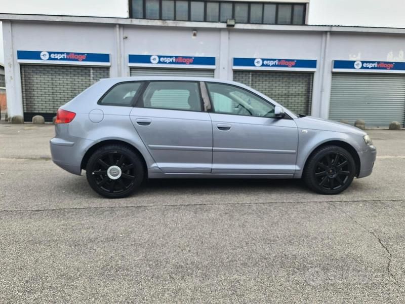 Usata Audi A3 Ambition 140 CV (102 kW) 2005 Grigio Utilitaria