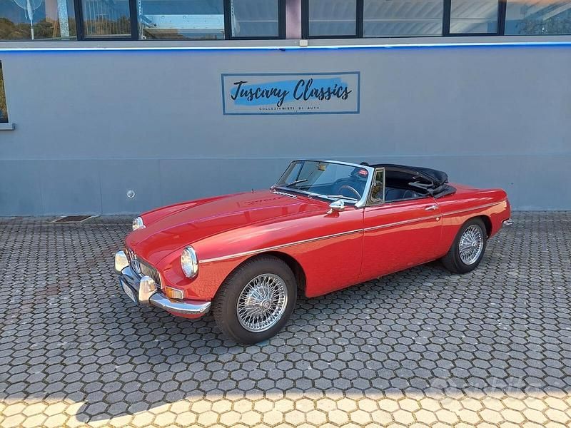Usata MG B 1960 Rosso Cabrio