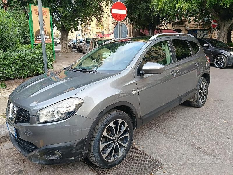 Usata Nissan Qashqai 150 CV (110 kW) 2011 SUV