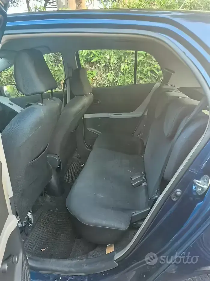 Usata Toyota Yaris 65 CV (47 kW) 2006 Berlina
