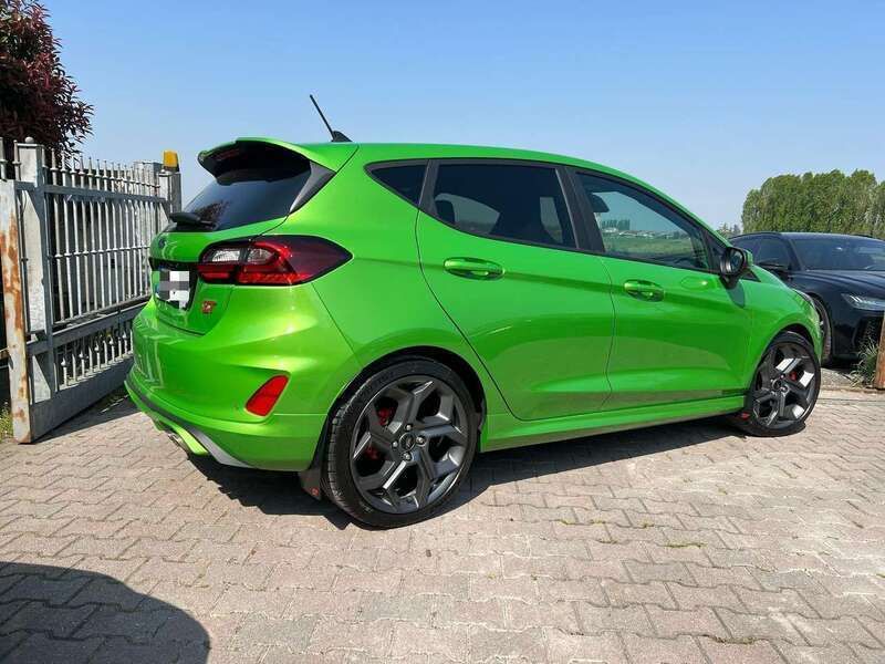 Usata Ford Fiesta ST 205 CV (150 kW) 2022 Verde Utilitaria