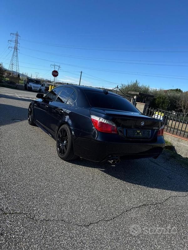 Usata BMW 530 M Sport 272 CV (200 kW) 2008 Blu Berlina