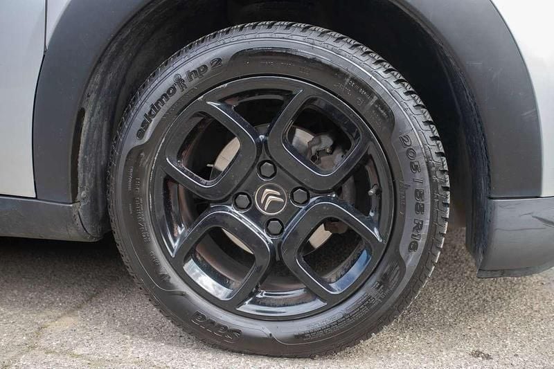 Usata Citroën C4 Cactus Feel 99 CV (72 kW) 2015 Argento Utilitaria