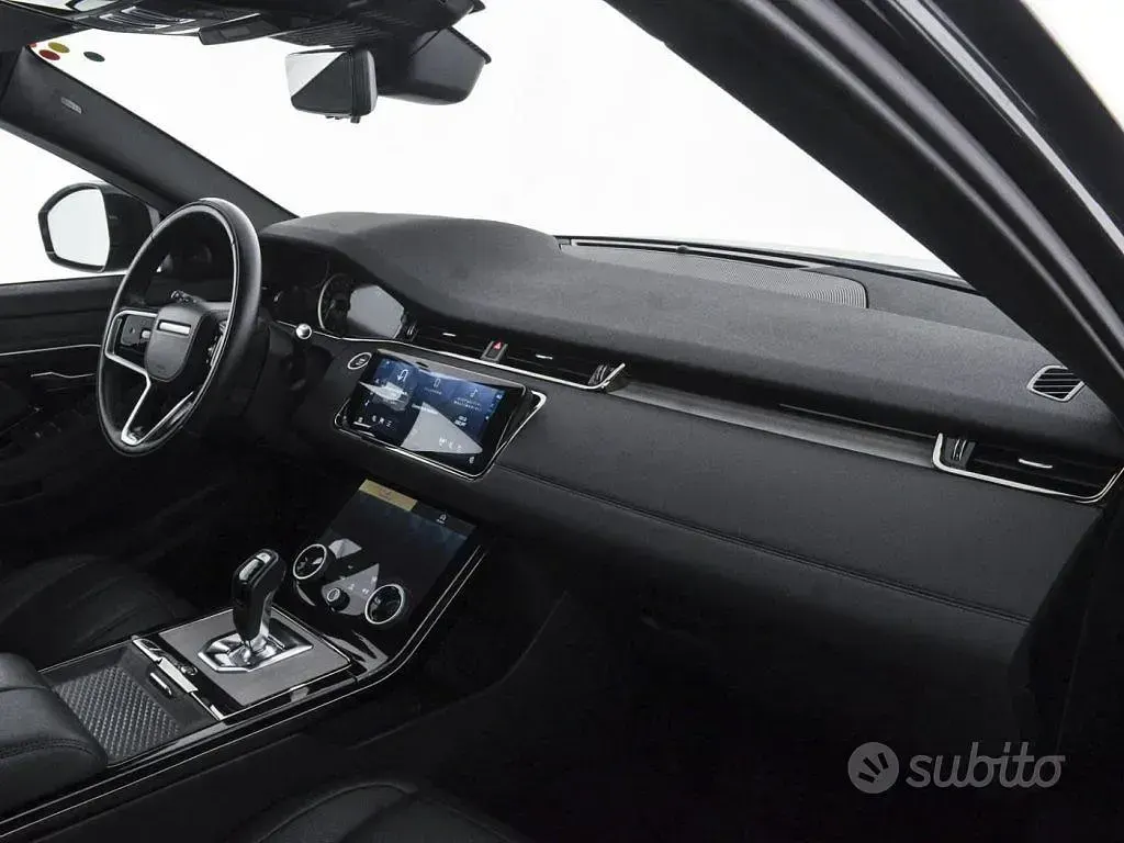 Usata Land Rover Range Rover evoque 204 CV (150 kW) 2022 Grigio SUV