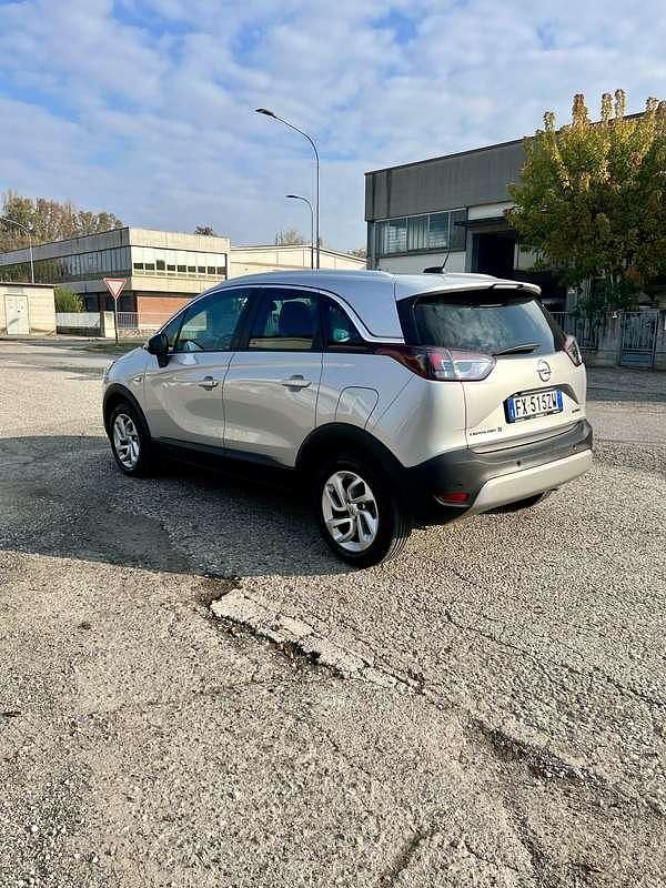 Usata Opel Crossland X Innovation 110 CV (80 kW) 2019 Grigio SUV