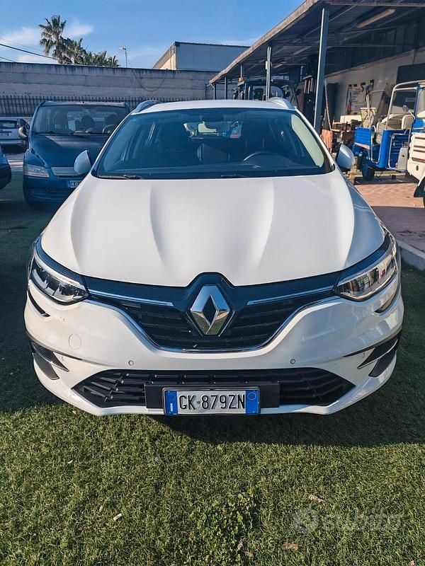 Usata Renault Mégane GrandTour Techno 115 CV (84 kW) 2022 Bianco Station wagon