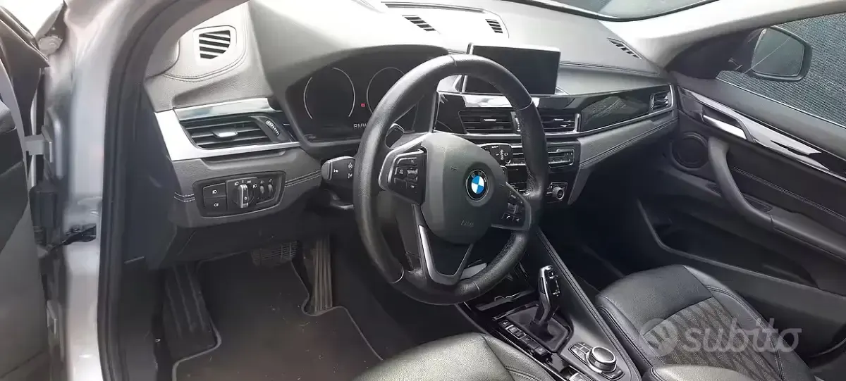 Usata BMW X1 116 CV (85 kW) 2021 Grigio SUV
