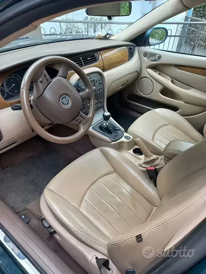 Usata Jaguar X-type 131 CV (96 kW) 2005 Verde Station wagon