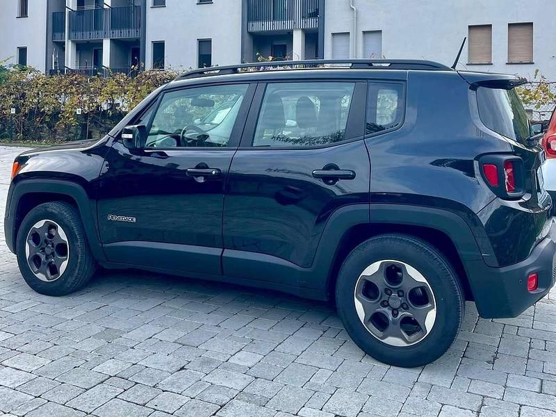Usata Jeep Renegade Longitude 120 CV (88 kW) 2017 Nero SUV