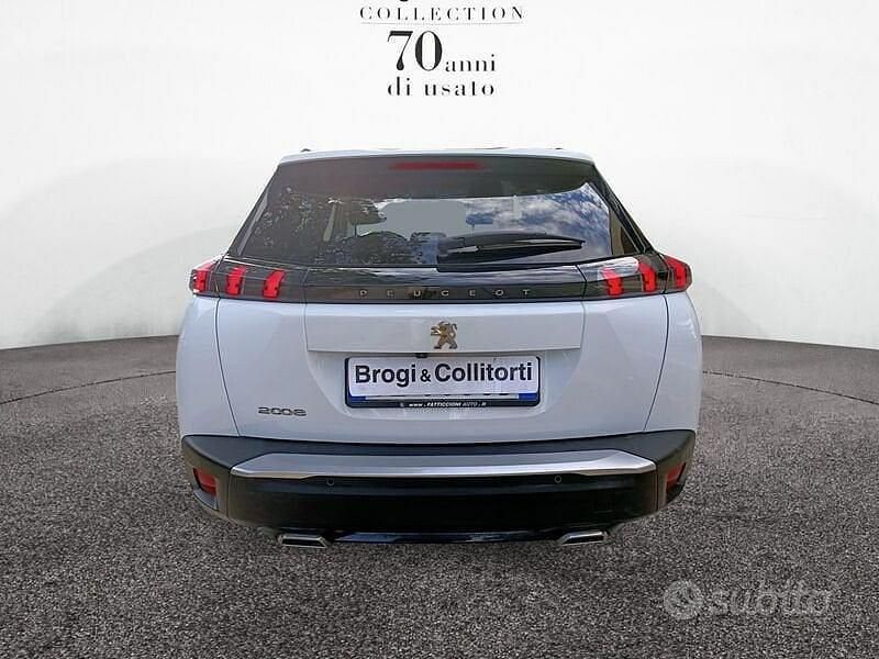 Usata Peugeot 2008 Allure 131 CV (96 kW) 2021 Bianco SUV