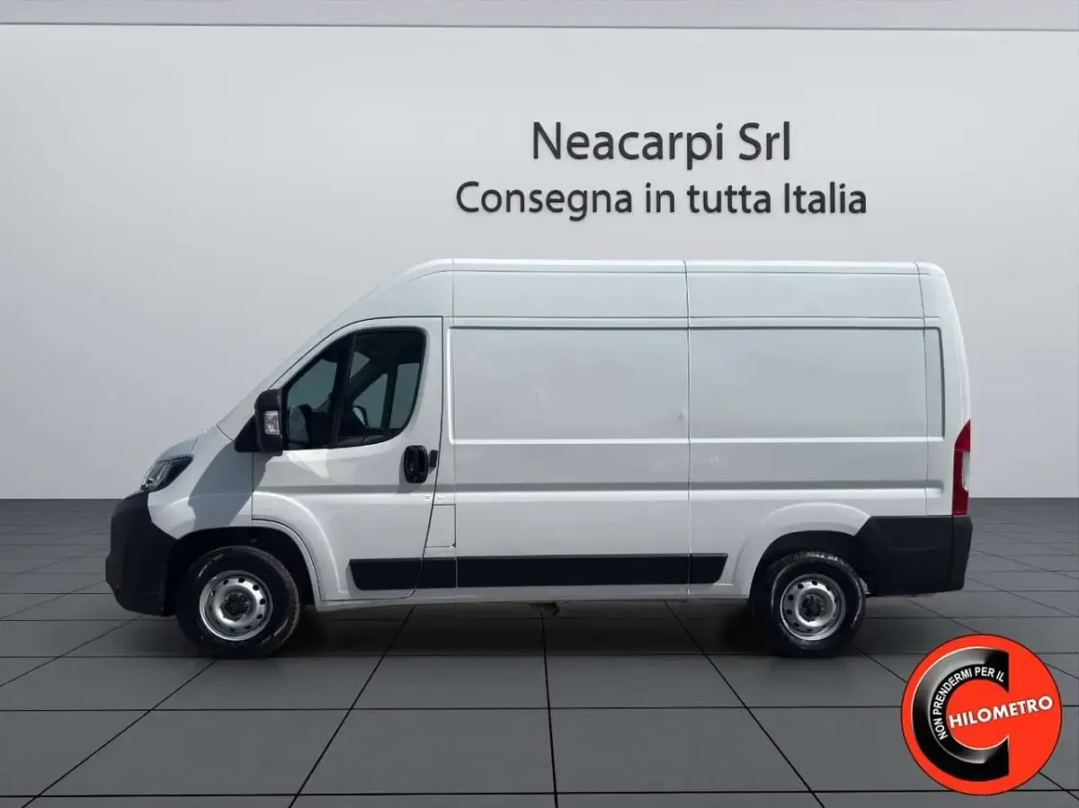 Usata Peugeot Boxer 140 CV (102 kW) 2024 Bianco Furgone