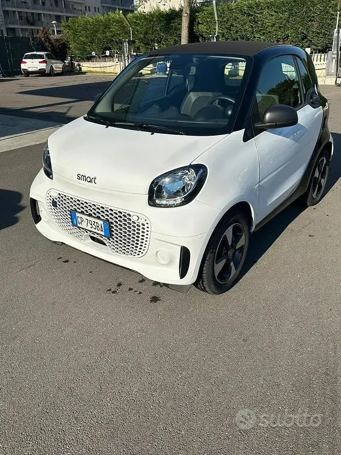 Usata Smart ForTwo Electric Drive Passion 41 kW (56 CV) 2023 Berlina