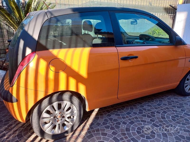 Usata Lancia Ypsilon 80 CV (58 kW) 2005 Utilitaria