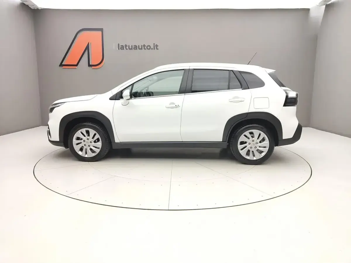 Usata Suzuki SX4 S-Cross 130 CV (95 kW) 2023 Bianco SUV