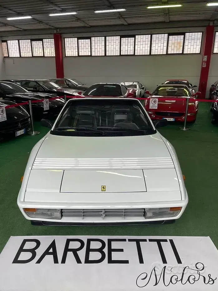 Usata Ferrari Mondial 295 CV (216 kW) 1990 Bianco Cabrio