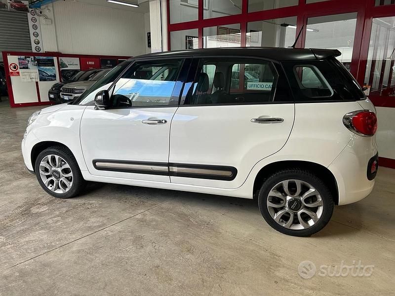 Usata Fiat 500L Lounge 85 CV (62 kW) 2015 Bianco Monovolume