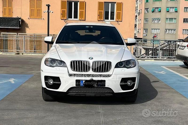 Usata BMW X6 Comfort Edition 306 CV (225 kW) 2011 Bianco SUV