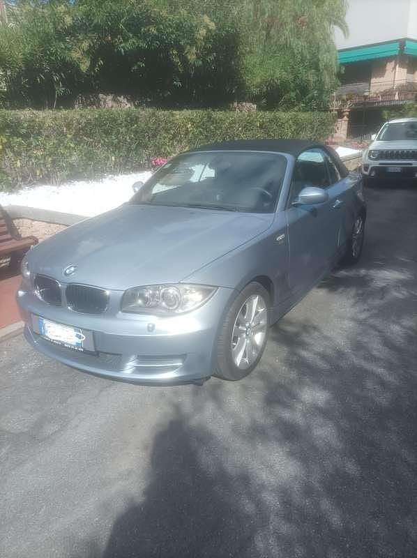 Usata BMW 120 Cabriolet Efficient Dynamics 170 CV (125 kW) 2009 Blu/azzurro Cabrio